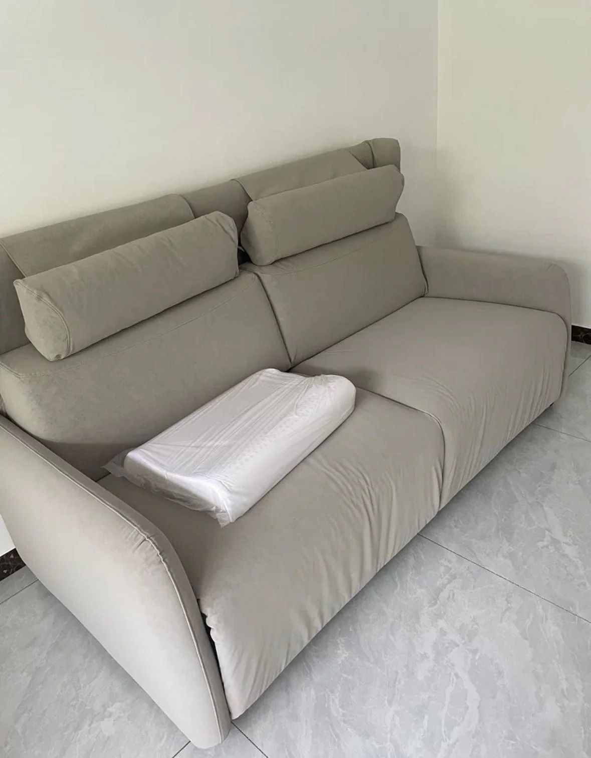 Gisella Scratch Resistant Foldable Sofa Bed - Image 45