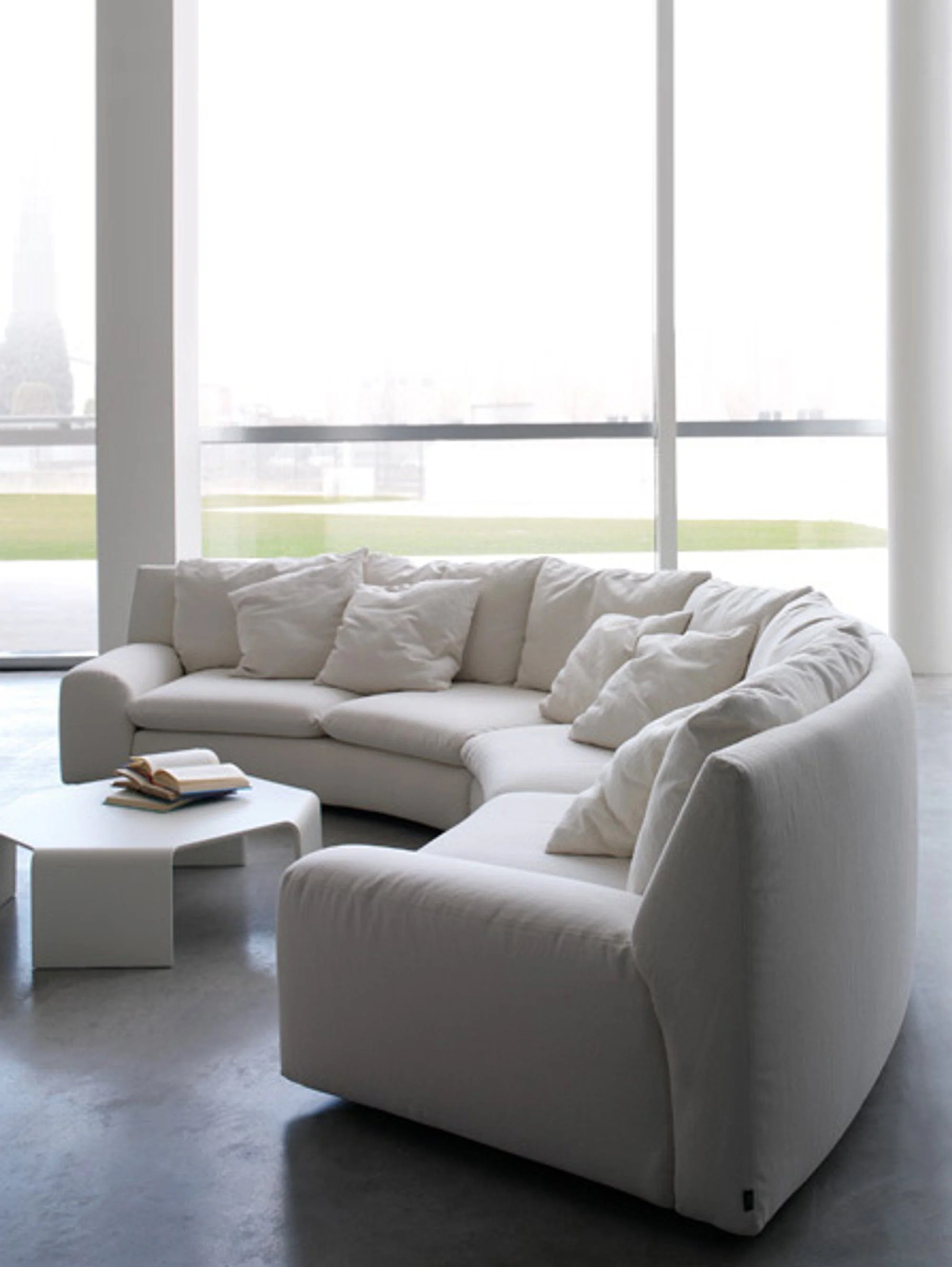 Naomi Sectional Curve Sofa - Image 4